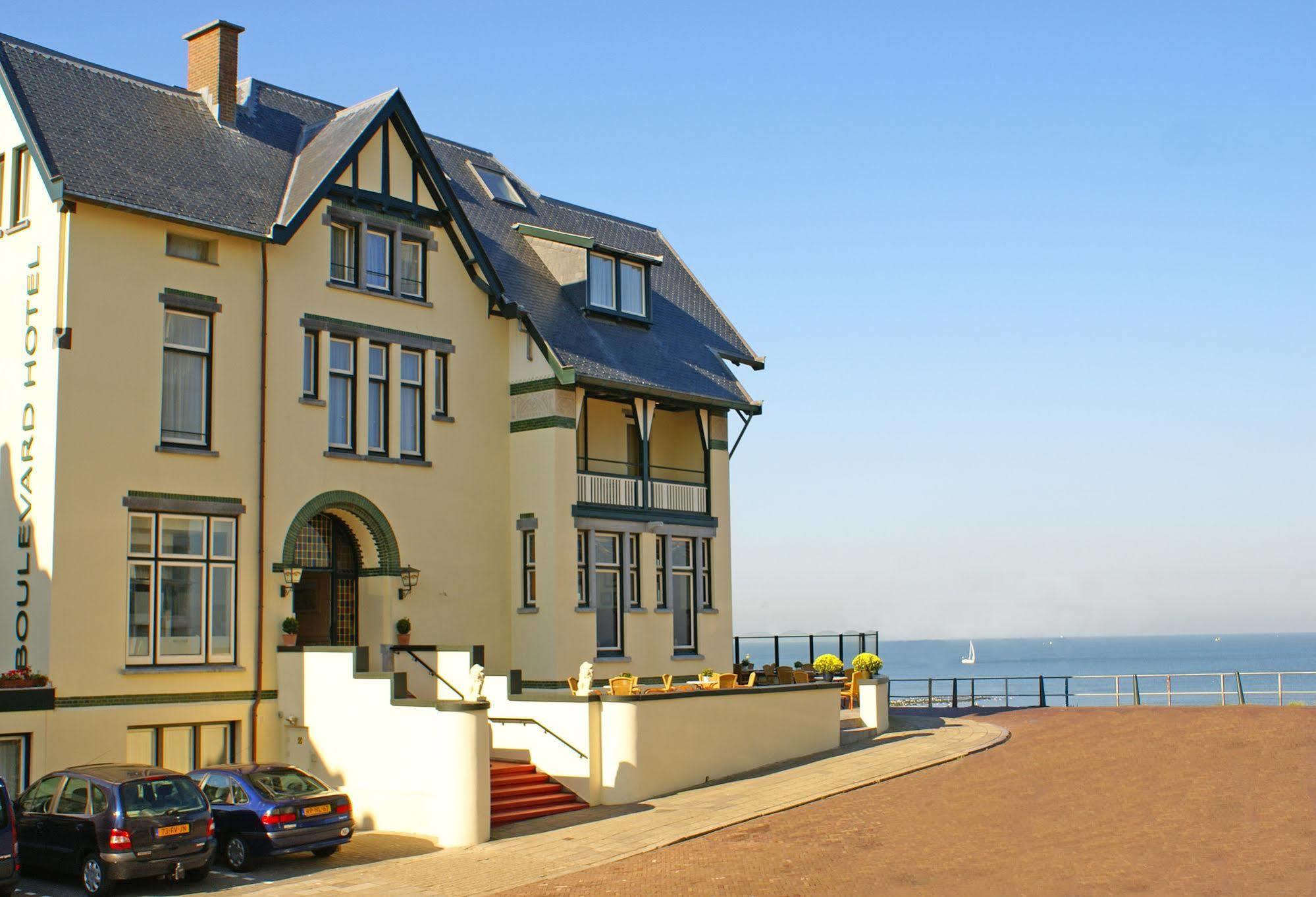 Boulevard Scheveningen 3*