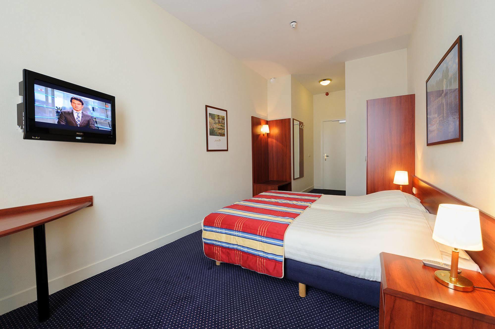 Hotel Boulevard Scheveningen 3*